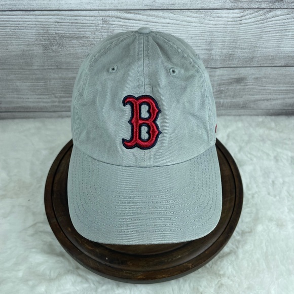 Boston Red Socks Adjustable Strap Hat - Picture 6 of 8